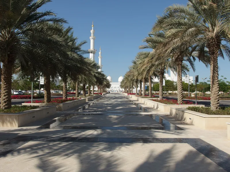 جامع الشيخ زايد الكبير — أبوظبي